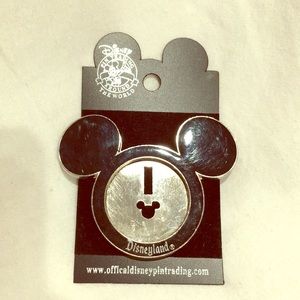 Disney Mickey Mouse Photo Frame Pin